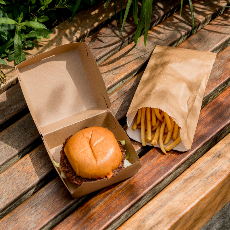 Takeaway Burger Boxes and Clamshells